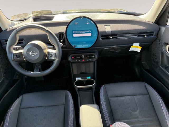 Used 2026 MINI Cooper 4-Door Hardtop FWD image 10