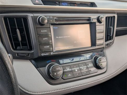 Used 2015 Toyota RAV4 XLE image 20