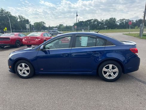 Used 2012 Chevrolet Cruze LT w/ RS Package FWD image 8