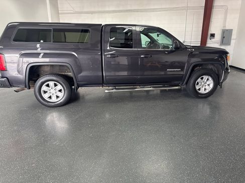 Used 2015 GMC Sierra 1500 SLE w/ SLE Value Package AWD/4WD image 3