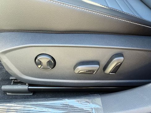 New 2026 Volkswagen Jetta SE image 10