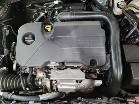 Used 2022 Chevrolet Malibu LS FWD image 30