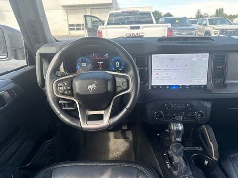 Used 2025 Ford Bronco Badlands AWD/4WD image 13