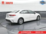 Used 2023 Toyota Corolla LE image 2