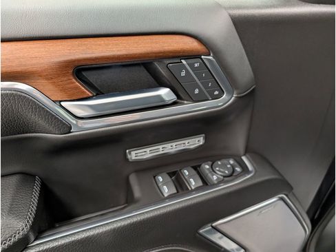 Used 2023 GMC Sierra 1500 Denali w/ Denali Reserve Package image 8