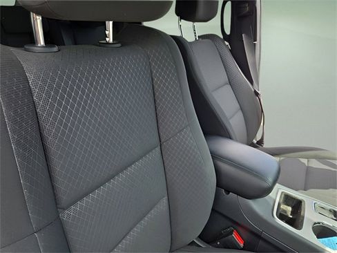 Used 2018 Jeep Grand Cherokee Laredo image 33