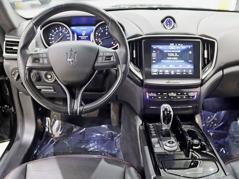 Used 2018 Maserati Ghibli S Q4 image 13