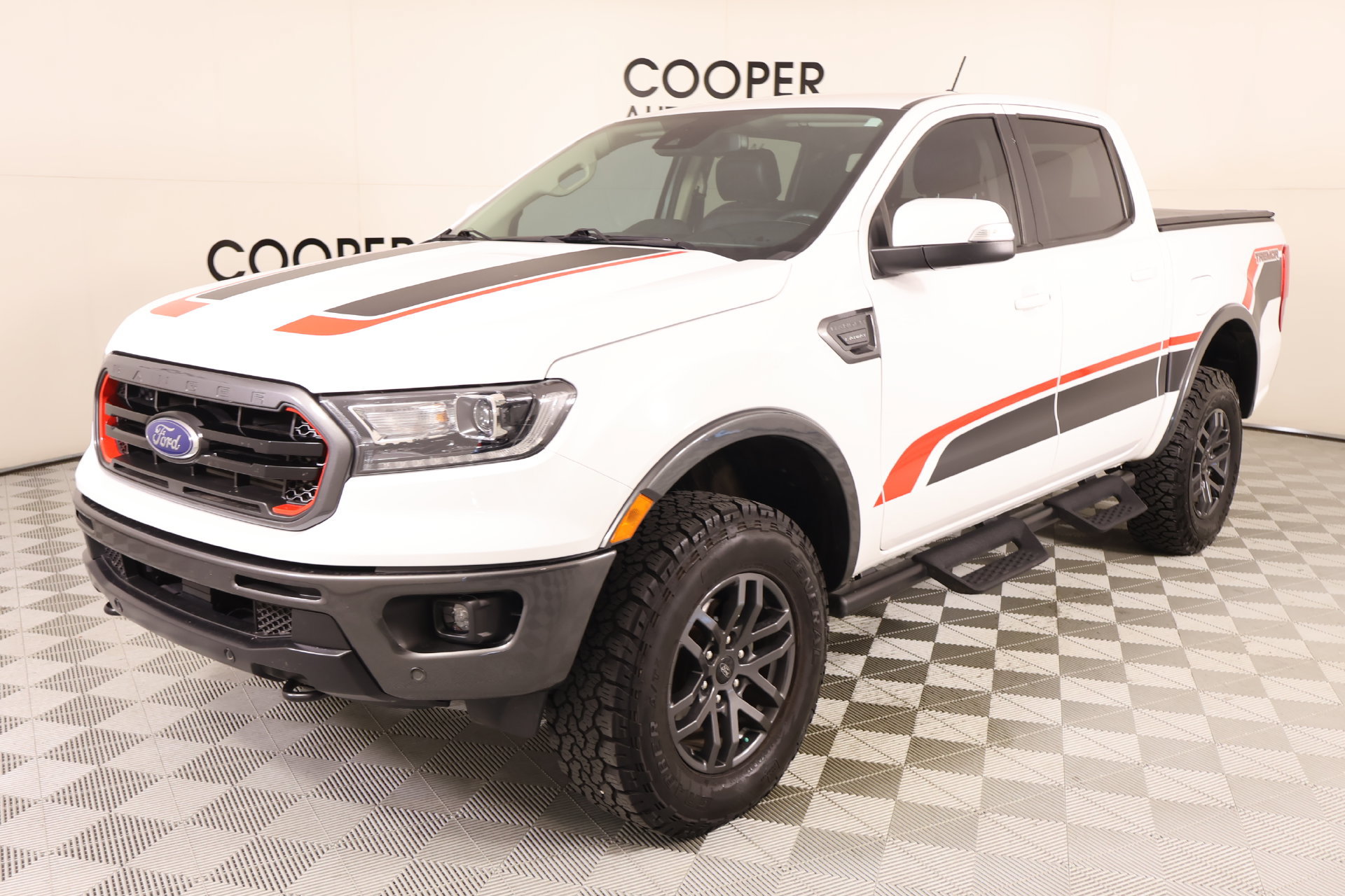Used 2021 Ford Ranger Lariat w/ Tremor Off-Road Package AWD/4WD image 12