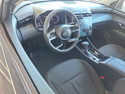 Used 2024 Hyundai Tucson SE FWD image 6