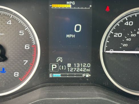 Used 2021 Subaru Forester Premium AWD/4WD image 8