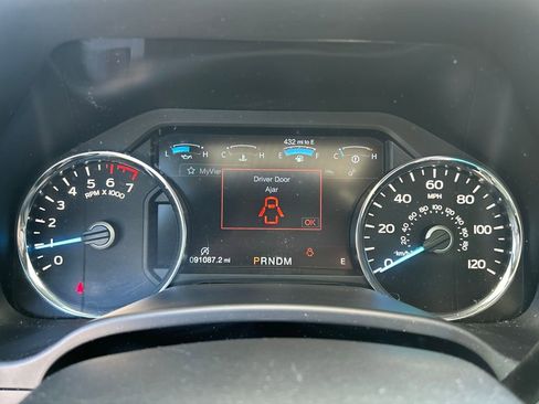 Used 2018 Ford F150 Lariat image 17