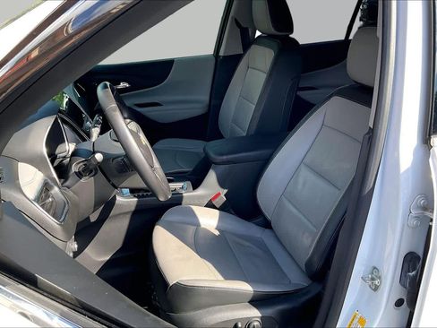 Used 2020 Chevrolet Equinox Premier FWD image 24
