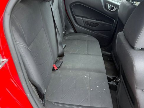 Used 2015 Ford Fiesta SE FWD image 24