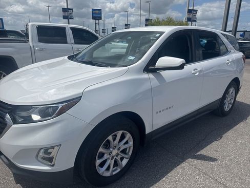 Used 2018 Chevrolet Equinox LT image 6