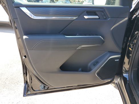 New 2026 GMC Acadia Elevation w/ Elevation Premium Package image 11