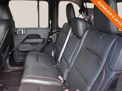 New 2025 Jeep Wrangler Rubicon image 15