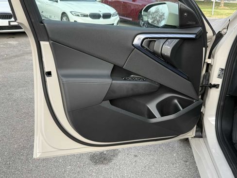 New 2025 BMW X3 xDrive30i w/ Premium Package image 11