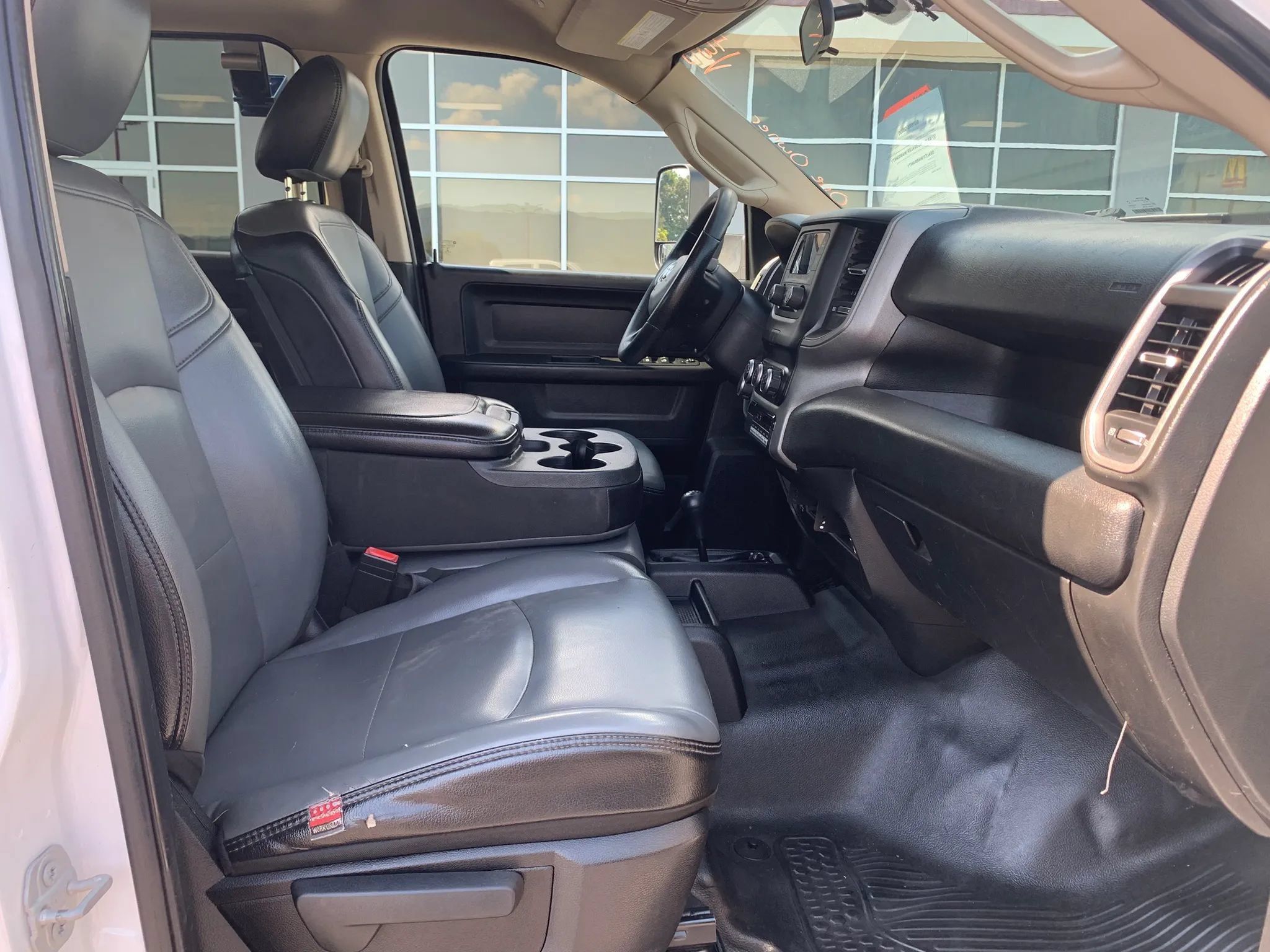 Used 2019 RAM 3500 Tradesman AWD/4WD image 22