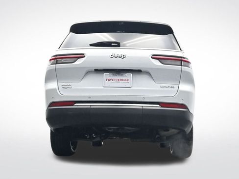 Used 2024 Jeep Grand Cherokee L Limited w/ Luxury Tech Group II image 36