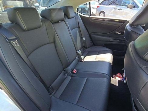 Used 2021 Lexus ES 350 w/ Premium Package FWD image 9