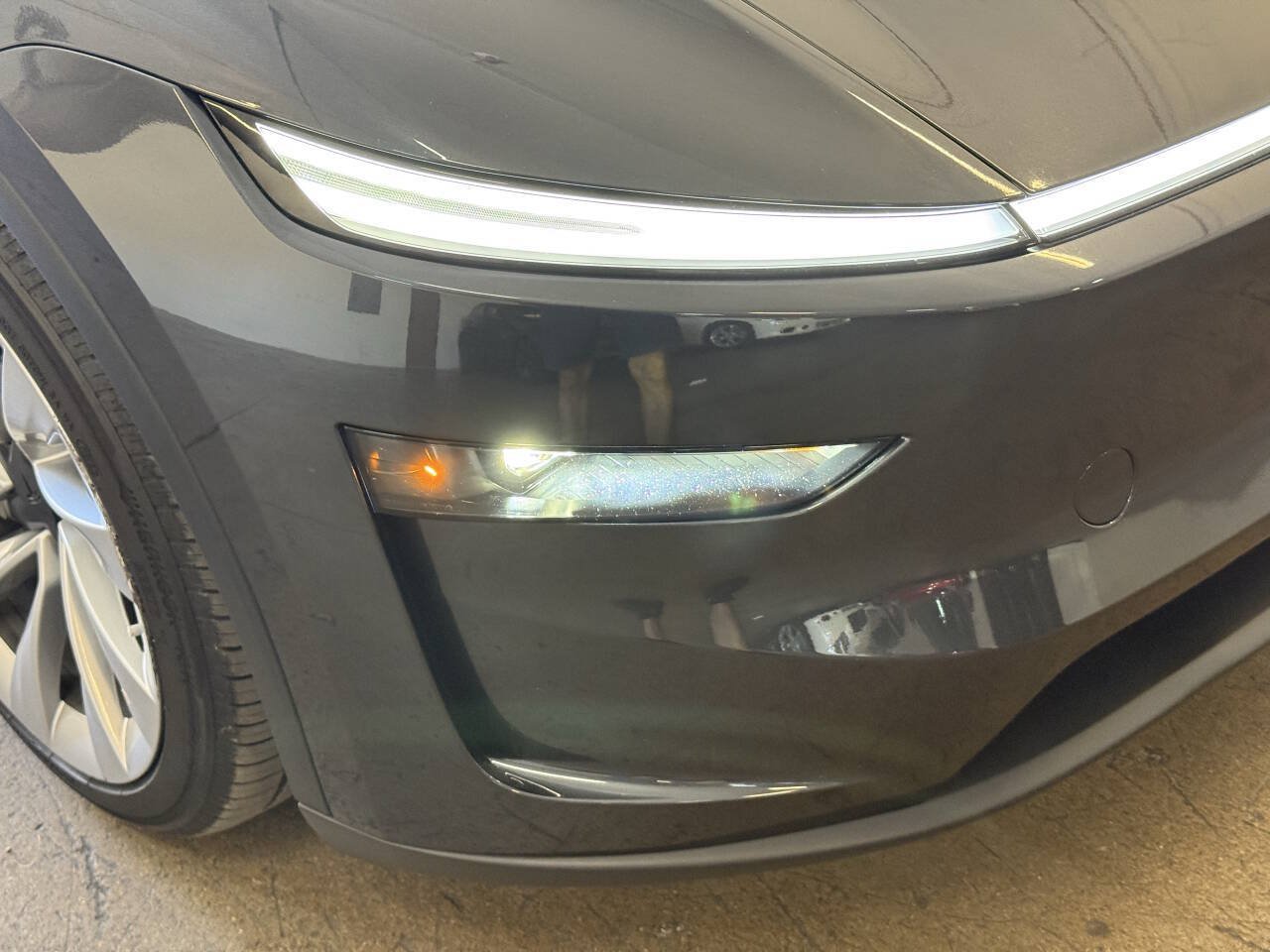 Used 2026 Tesla Model Y Long Range AWD/4WD image 39