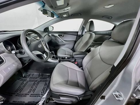 Used 2012 Hyundai Elantra GLS w/ Comfort Pkg 2 FWD image 17