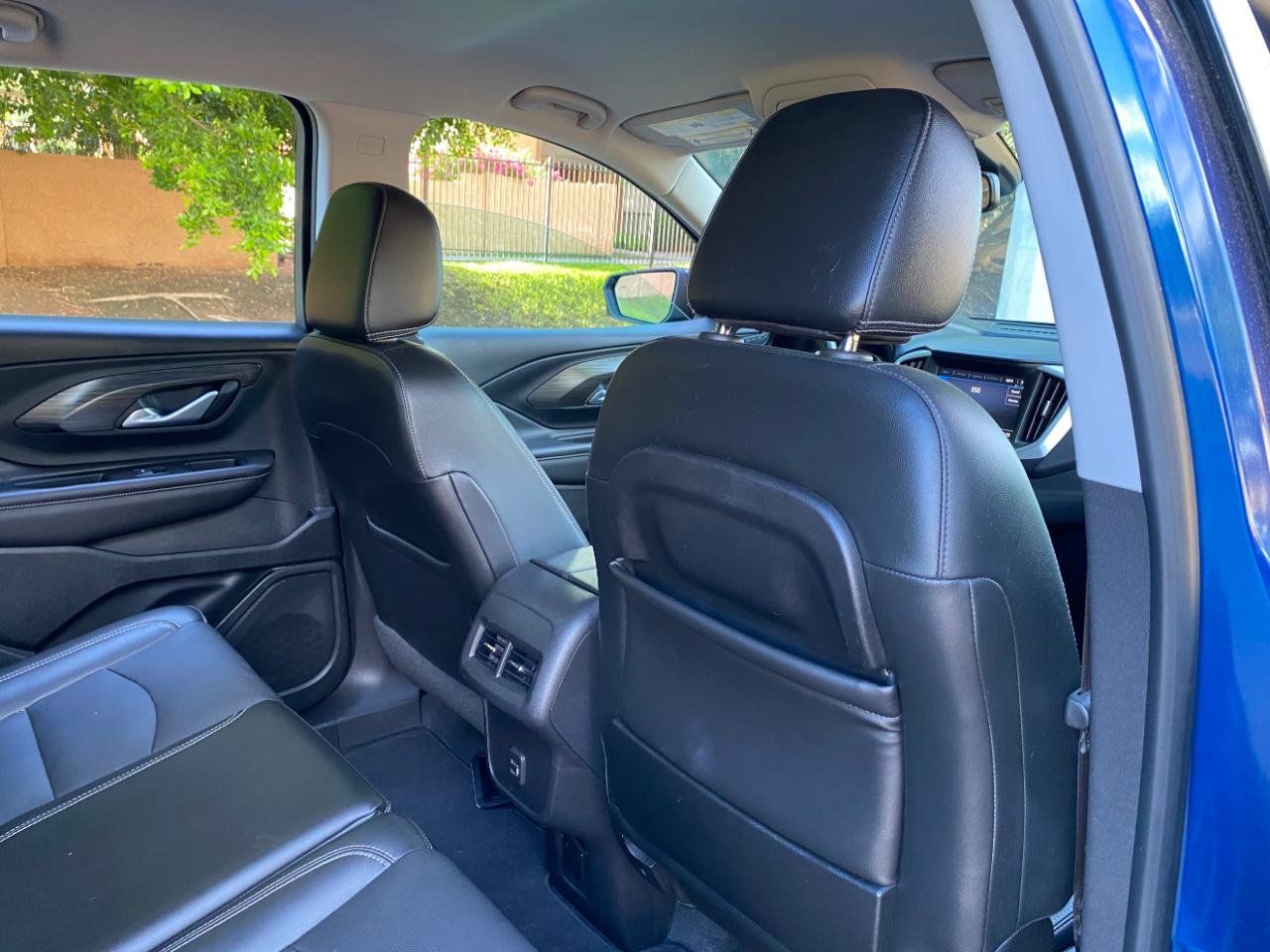 Used 2022 GMC Terrain SLT w/ Tech Package AWD/4WD image 46