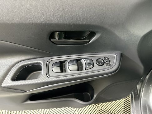 Used 2024 Nissan Versa S w/ Trunk Package image 15