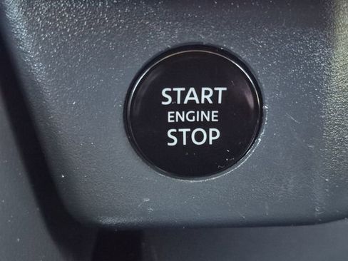 Certified 2025 Nissan Rogue S image 25