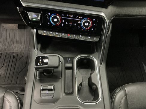 Used 2023 GMC Sierra 1500 Denali image 15