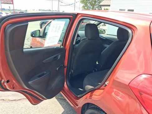 Used 2021 Chevrolet Spark LS FWD image 19