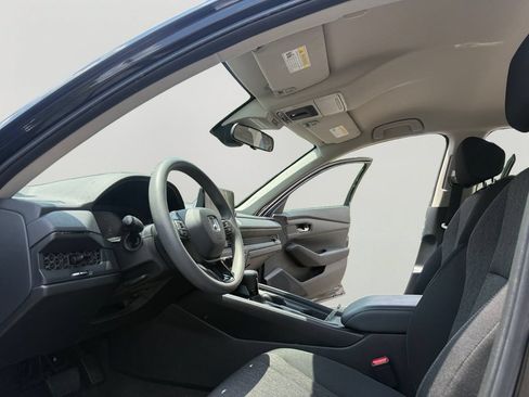 Certified 2023 Honda Accord LX image 9