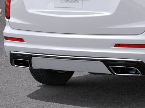 New 2025 Cadillac XT6 Luxury FWD image 14