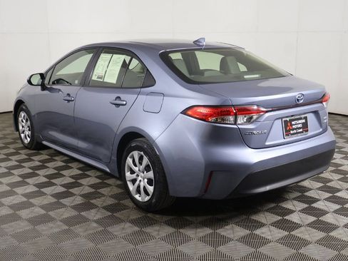 Used 2023 Toyota Corolla LE image 6