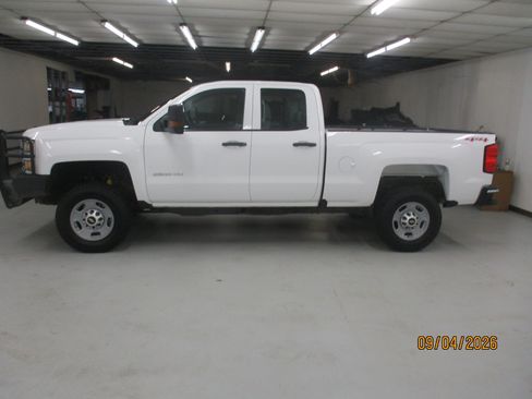 Used 2016 Chevrolet Silverado 2500 W/T w/ WT Fleet Convenience Package AWD/4WD image 4