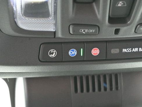 Used 2024 GMC Sierra 3500 AT4 w/ AT4 Premium Plus Package image 29