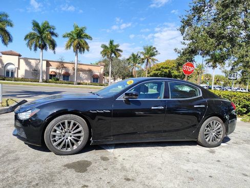 Used 2018 Maserati Ghibli image 4