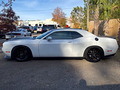 Used 2017 Dodge Challenger T/A image 5