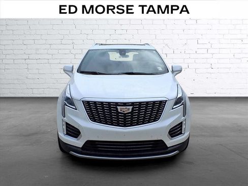 Used 2021 Cadillac XT5 Premium Luxury FWD image 6