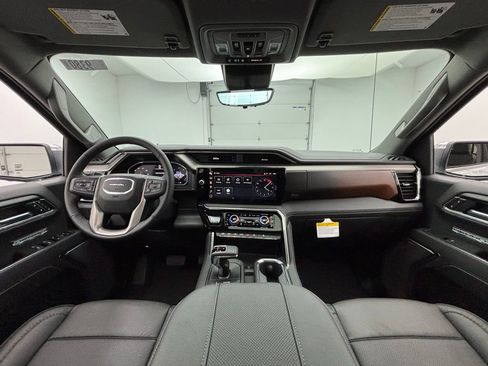 New 2026 GMC Sierra 1500 Denali w/ Denali Reserve Package image 2