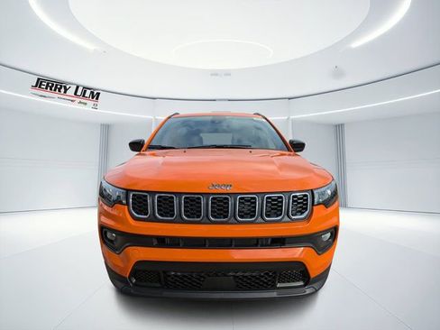 New 2026 Jeep Compass Latitude AWD/4WD image 7