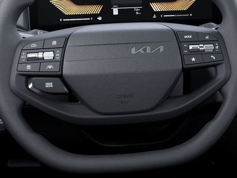 New 2026 Kia K4 FWD image 22