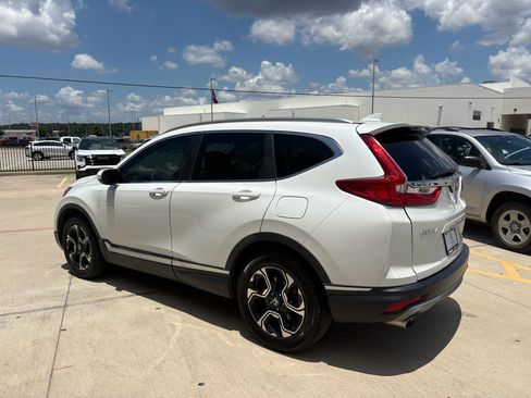 Certified 2019 Honda CR-V Touring image 6