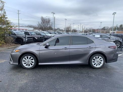 Certified 2023 Toyota Camry LE image 5