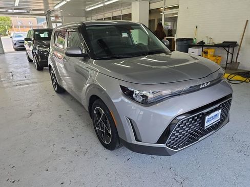 Used 2024 Kia Soul EX image 7