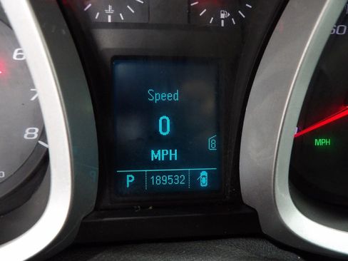 Used 2011 Chevrolet Equinox LTZ image 18