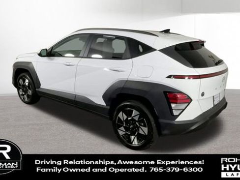 Used 2025 Hyundai Kona SEL image 6