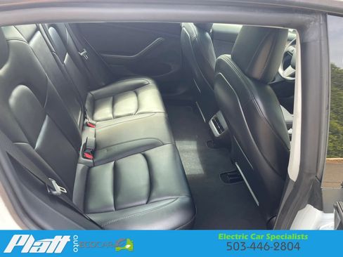Used 2023 Tesla Model 3 Standard Range image 49