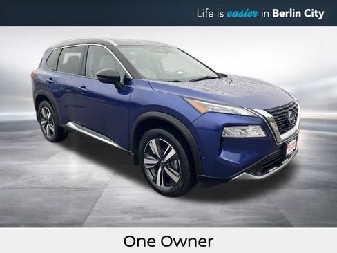 Certified 2023 Nissan Rogue SL w/ SL Premium Package image 1