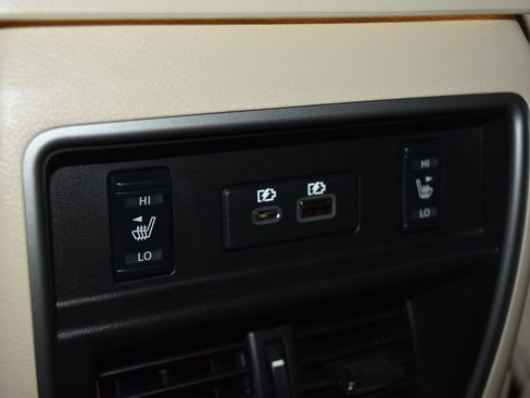 Certified 2019 Nissan Murano Platinum image 21